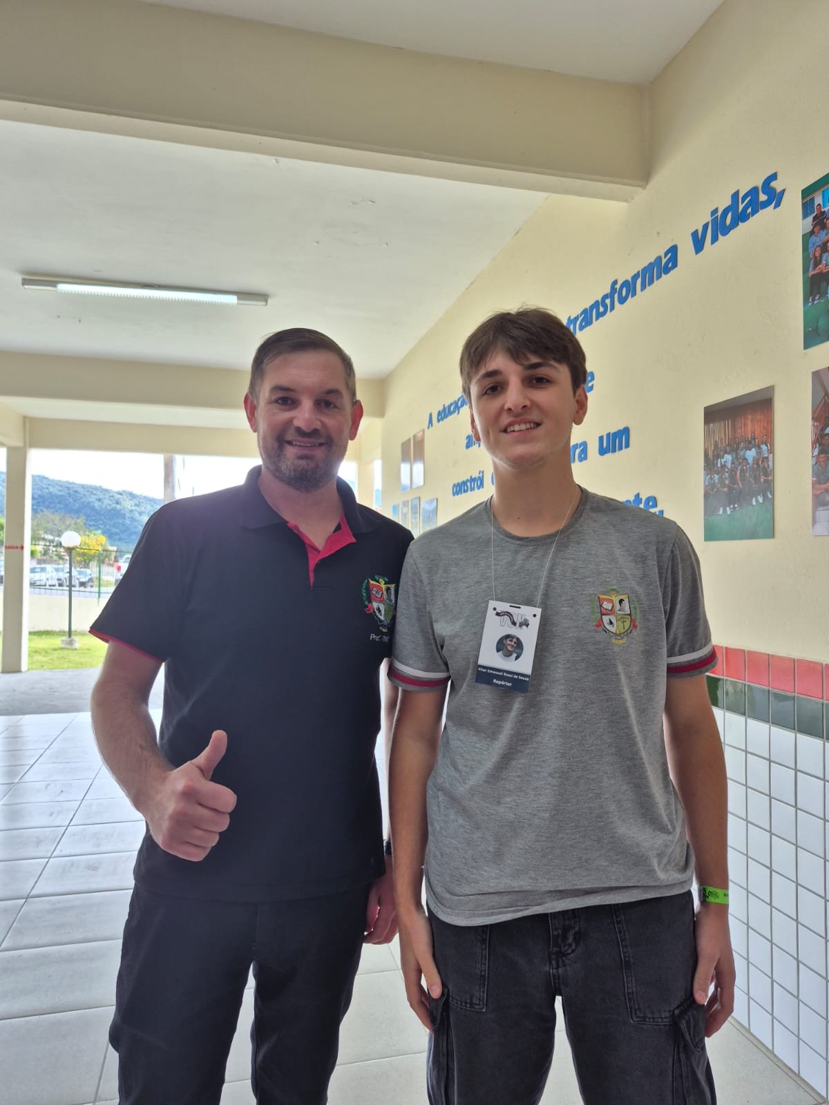 Professor Thiago comenta sobre o desempenho das turmas do Técnico em Informática no dia da Família na Escola